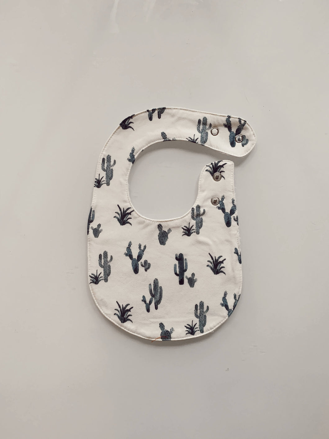 Round Bib - Cactus